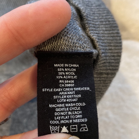 Grey crew neck sweater from THEORY - Picture 5 of 5